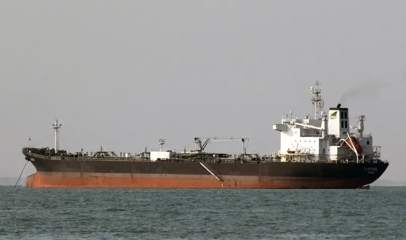 YUK TUNG Tanker IMO 9030591 photo 3