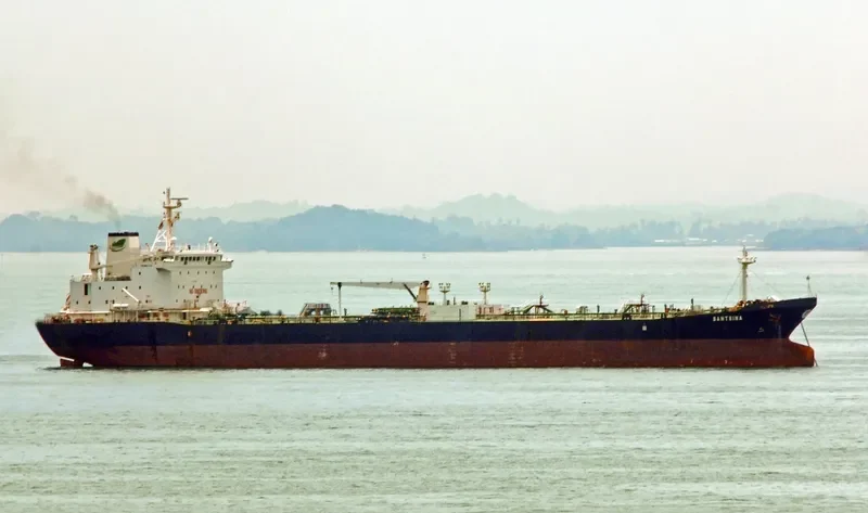 YUK TUNG Tanker IMO 9030591 photo 4