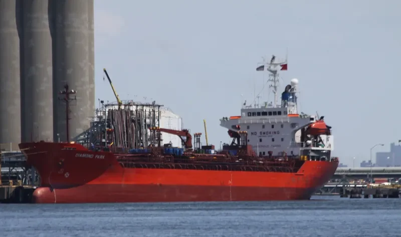 TIINA TOO Tanker IMO 9031492 photo 10