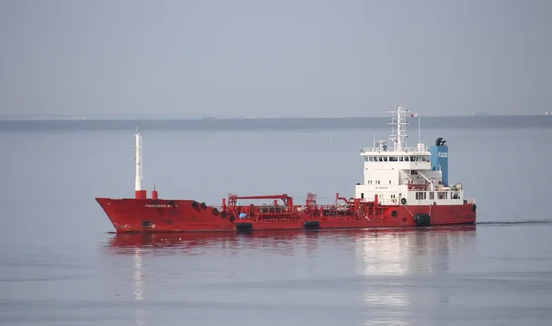 EAST Tanker IMO 9031624 photo 4