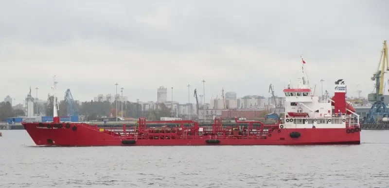 GAZPROMNEFT WEST Tanker IMO 9031636 photo 5