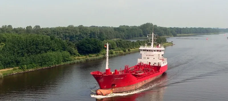 GAZPROMNEFT WEST Tanker IMO 9031636 photo 6