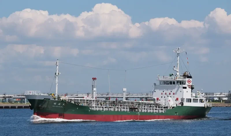 ZETA 2 Tanker IMO 9031715 photo 2