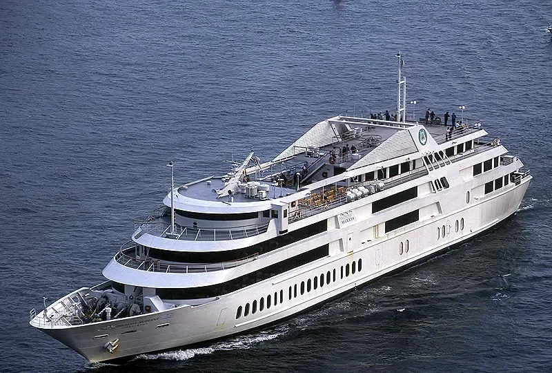 SYMPHONY MODERNA Passenger Ship IMO 9032197 photo 6