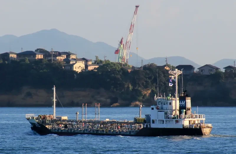 CHEM TRANSIA Tanker IMO 9032305 photo 9