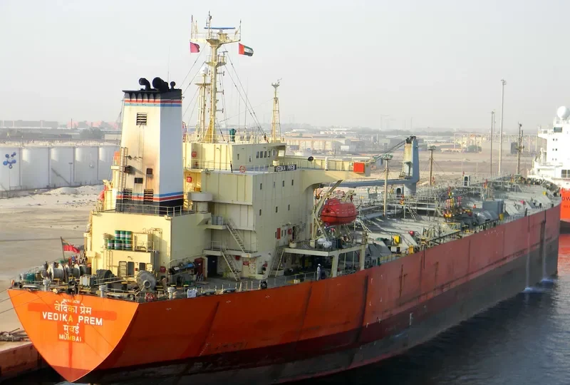 VEDIKA PREM Tanker IMO 9032680 photo 4