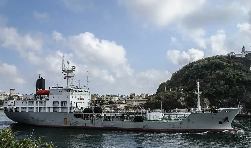 SYATT Tanker IMO 9033074 photo 2