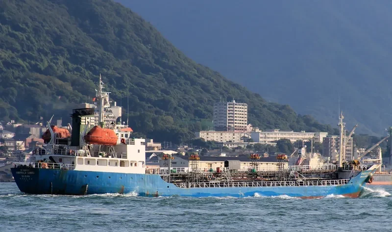 SHUN WANG 2 Tanker IMO 9033787 photo 4