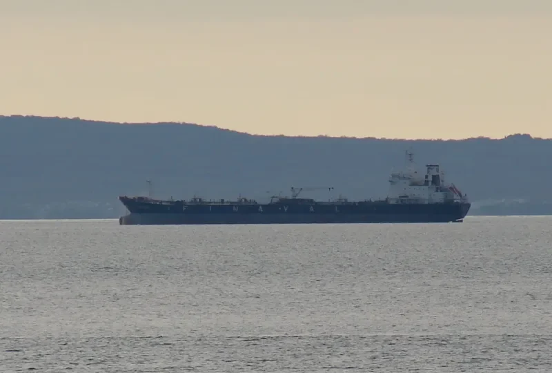 HIKA Tanker IMO 9033969 photo 6