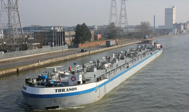 DON LUCHO Tanker IMO 9034078 photo 9