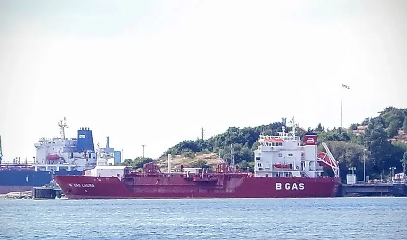 B GAS LAURA General Cargo IMO 9034509 photo 3