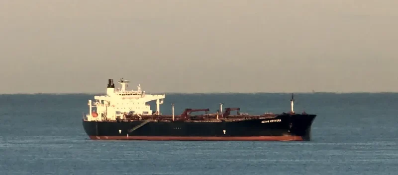 ALTAIR VOYAGER Tanker IMO 9035010 photo 2