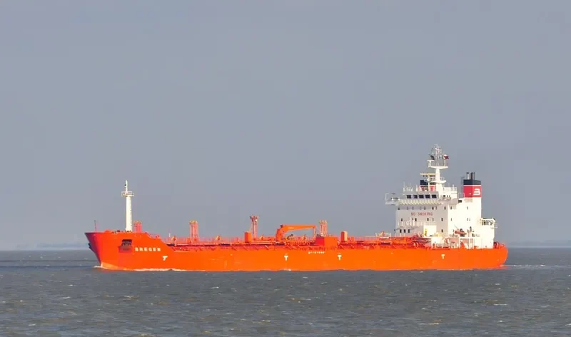 OLUWASEUN Tanker IMO 9035266 photo 9