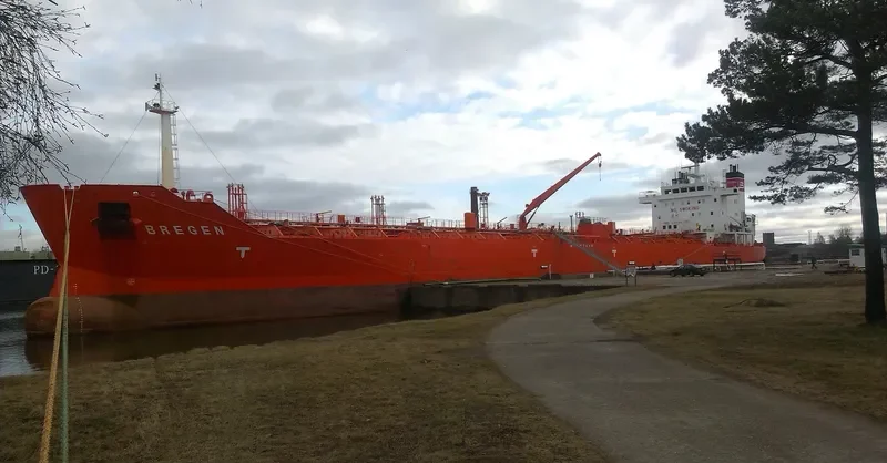 OLUWASEUN Tanker IMO 9035266 photo 10