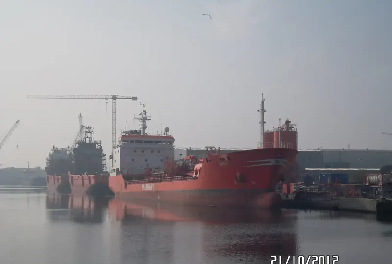 AHMET TELLI Tanker IMO 9035292 photo 10