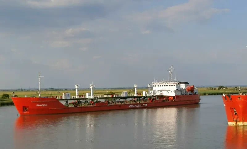 PALFLOT 5 Tanker IMO 9035371 photo 7