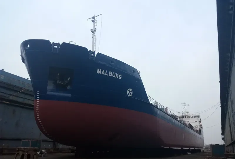 MALBURG Tanker IMO 9035539 photo 4