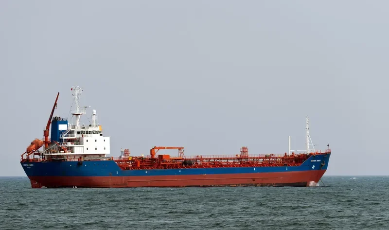 SVYATOY PAVEL Tanker IMO 9035826 photo 5