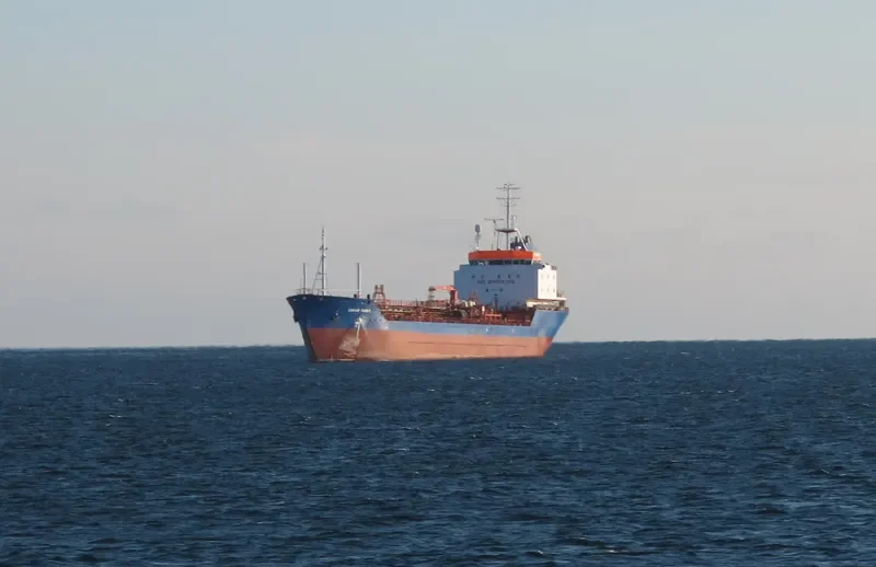 SVYATOY PAVEL Tanker IMO 9035826 photo 9
