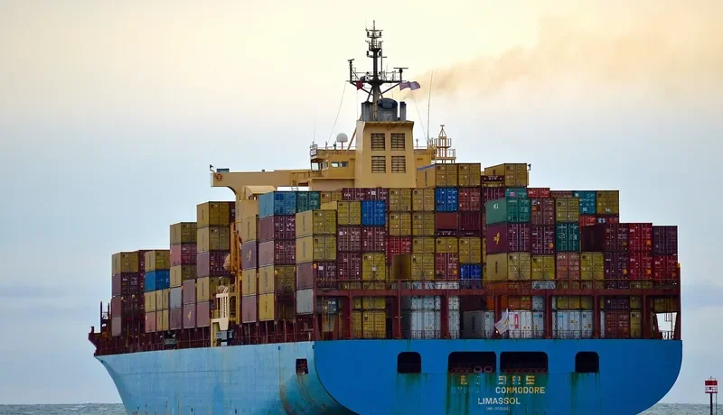 COMMODORE Container Ship IMO 9035981 photo 7