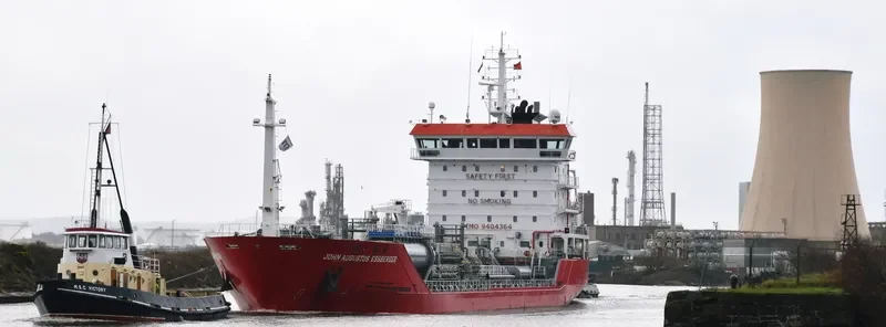 KORD ARCTIC Tanker IMO 9036272 photo 3