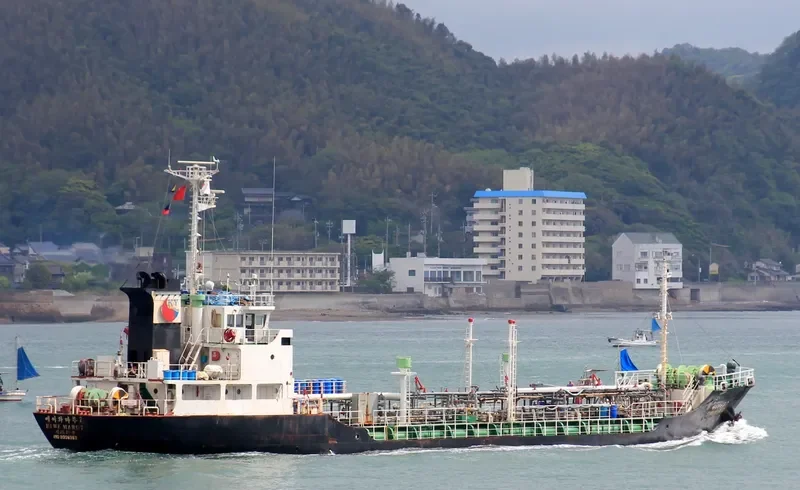 EIWA MARU 7 Tanker IMO 9036363 photo 5
