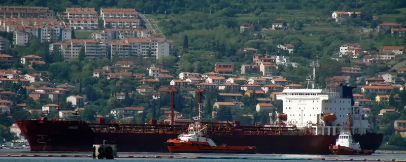 ARIS Tanker IMO 9037147 photo 7