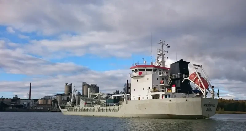 NORDANVIK General Cargo IMO 9037161 photo 8
