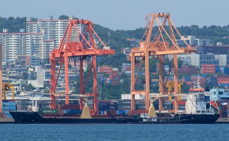 JI YUAN Container Ship IMO 9037214