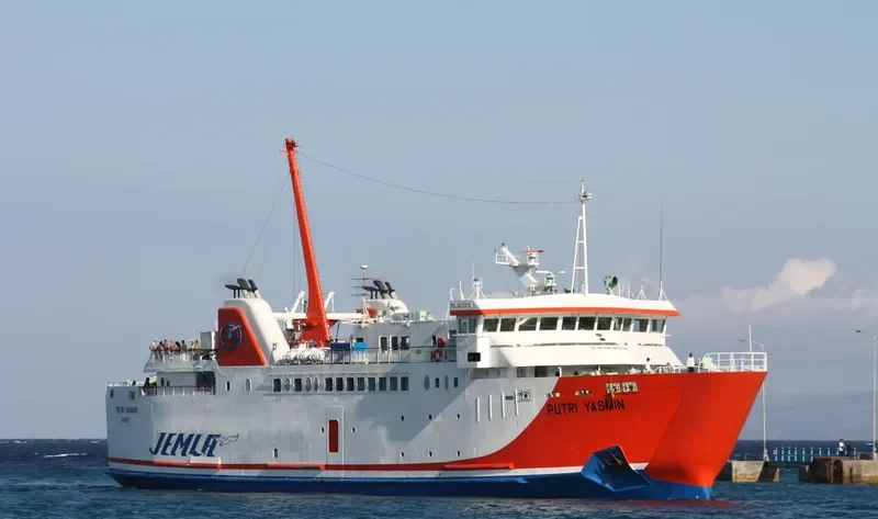 PUTRI YASMIN Ro-Ro IMO 9037575 photo 10