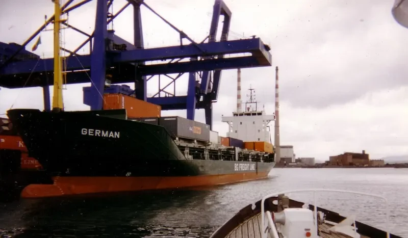 LADY NURAY Container Ship IMO 9038373 photo 2