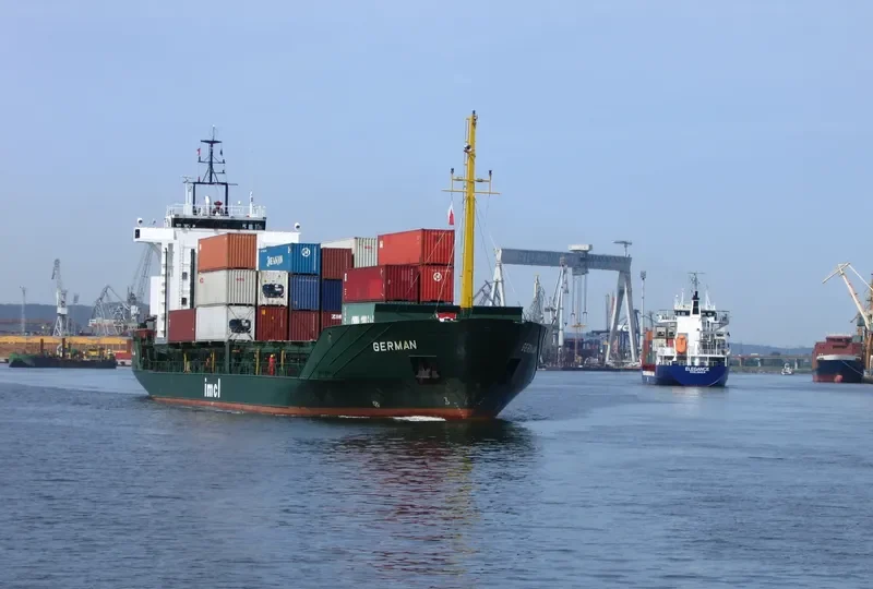 LADY NURAY Container Ship IMO 9038373 photo 7