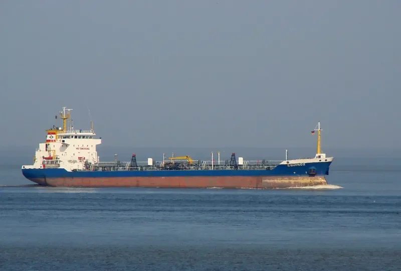 NOX Tanker IMO 9038531 photo 2