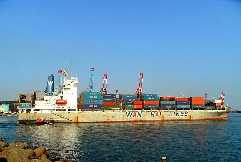 WAN CHAI 4 Container Ship IMO 9039561 photo 3