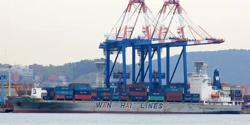 WAN CHAI 4 Container Ship IMO 9039561 photo 9