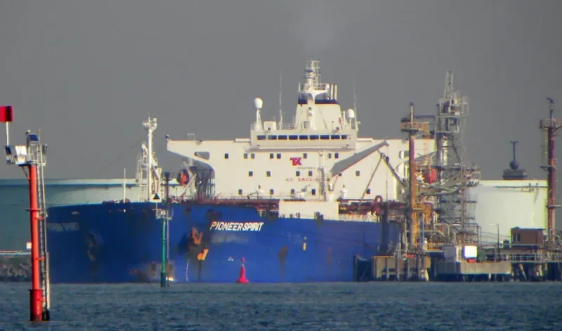 PIONEER Tanker IMO 9039676 photo 2