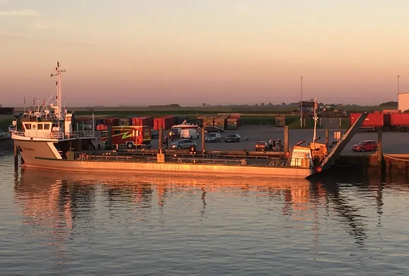 STOERTEBEKER Offshore Vessel IMO 9040417 photo 4