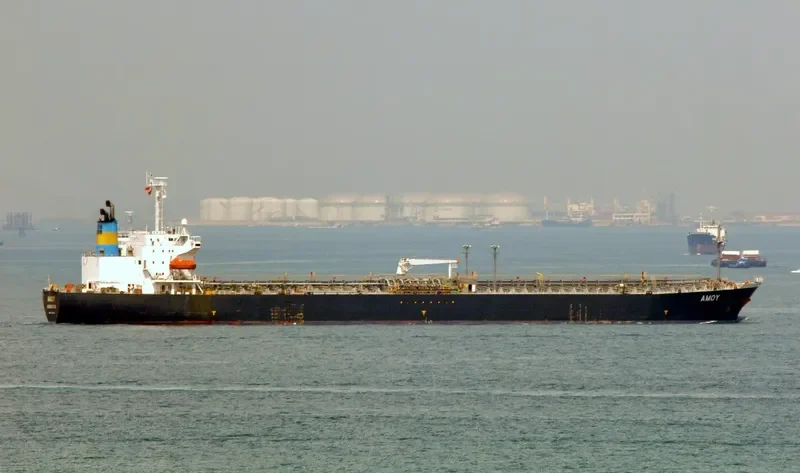 MEDELIN TOTAL Tanker IMO 9040443 photo 5