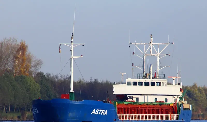 GT AURIGA General Cargo IMO 9041318 photo 3