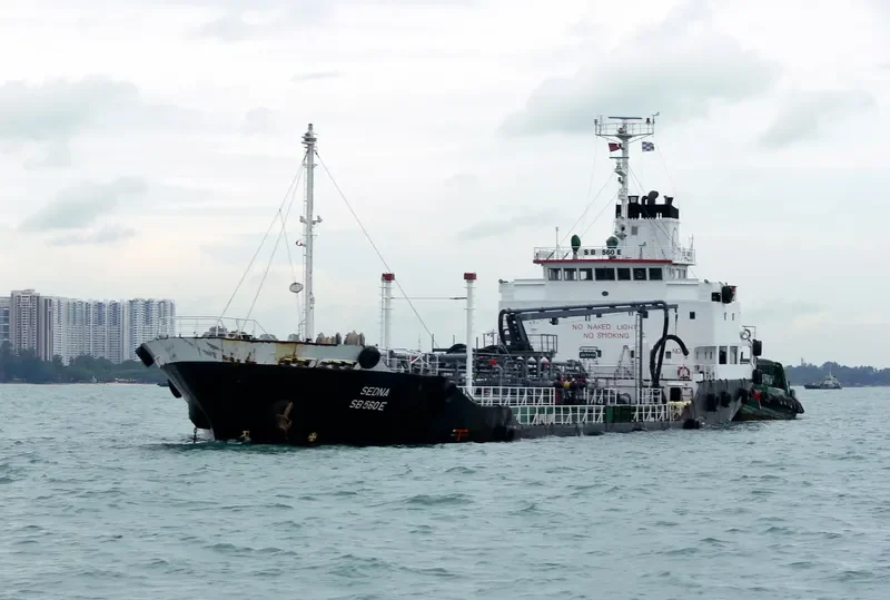SEDNA Tanker IMO 9041605 photo 6