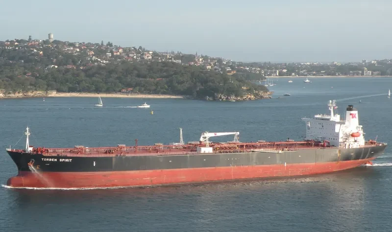 PIRI Tanker IMO 9041746 photo 2
