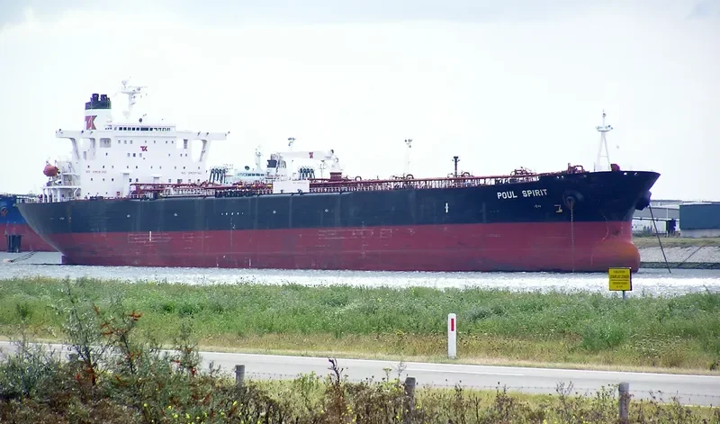 DUTA PACIFIC Tanker IMO 9041758 photo 8