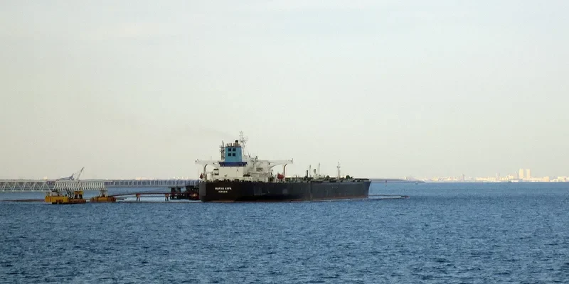 RANA Tanker IMO 9042063 photo 4