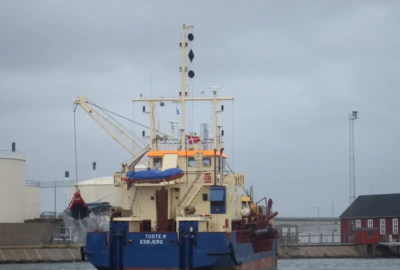 TOSTE R General Cargo IMO 9042087 photo 7