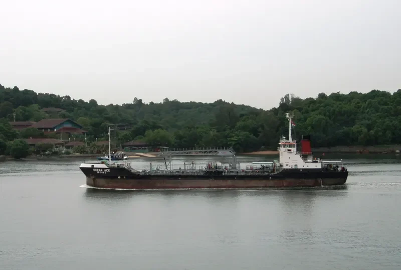 VENICIA Tanker IMO 9042520 photo 5