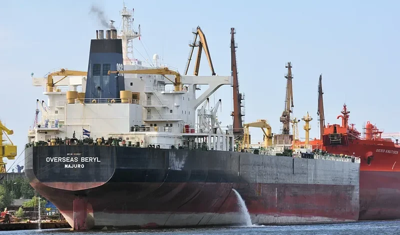 OVERSEAS BERYL Tanker IMO 9043043 photo 6
