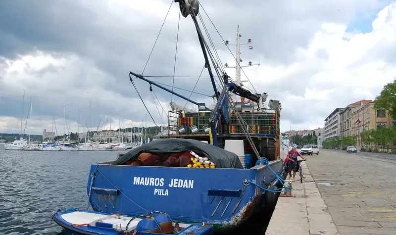 MAUROS JEDAN General Cargo IMO 9043225 photo 3