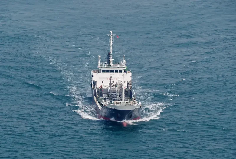 OMEGA 2 Tanker IMO 9043665