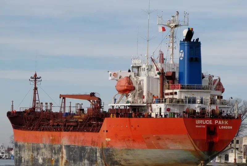 MEDELIN MASTER Tanker IMO 9043732 photo 2