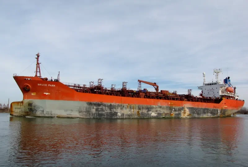 MEDELIN MASTER Tanker IMO 9043732 photo 3